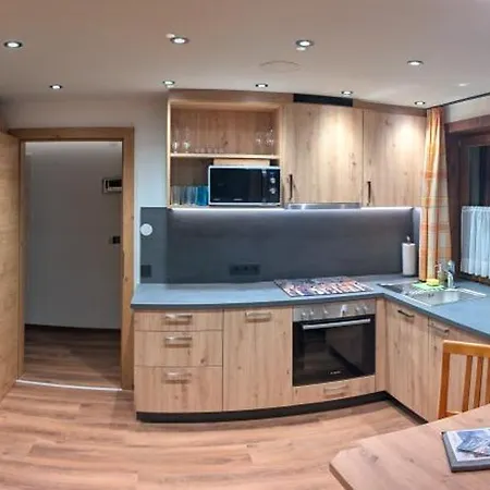 Lejlighed Annelies Tux